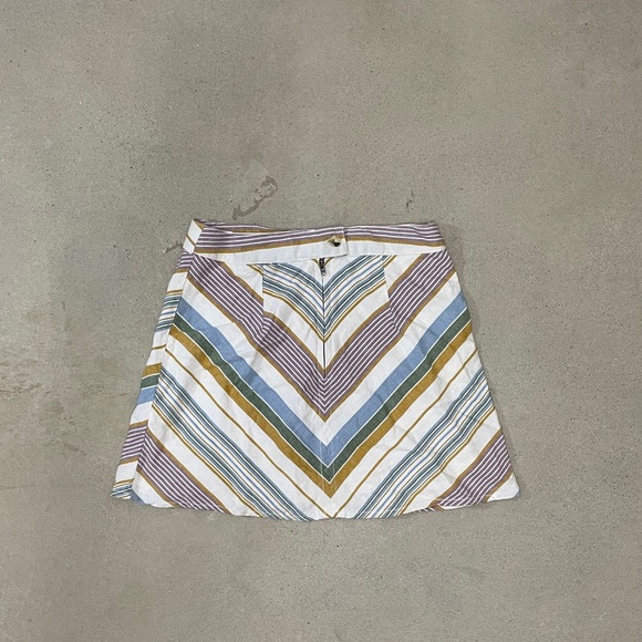 Free People | V Striped Linen Mini Skirt with Pockets and Underlined fabric - Picture 6 of 8